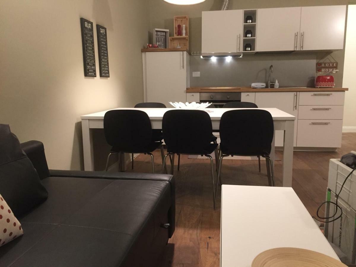Leon Rosso Flat Apartment Florence Ngoại thất bức ảnh