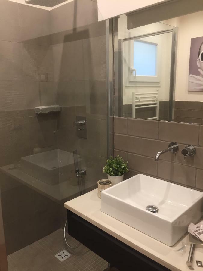Leon Rosso Flat Apartment Florence Ngoại thất bức ảnh